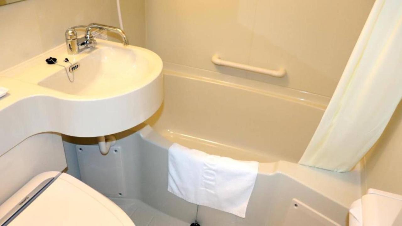 Toyoko Inn Saitama Toda Koen Eki Nishi Guchi מראה חיצוני תמונה