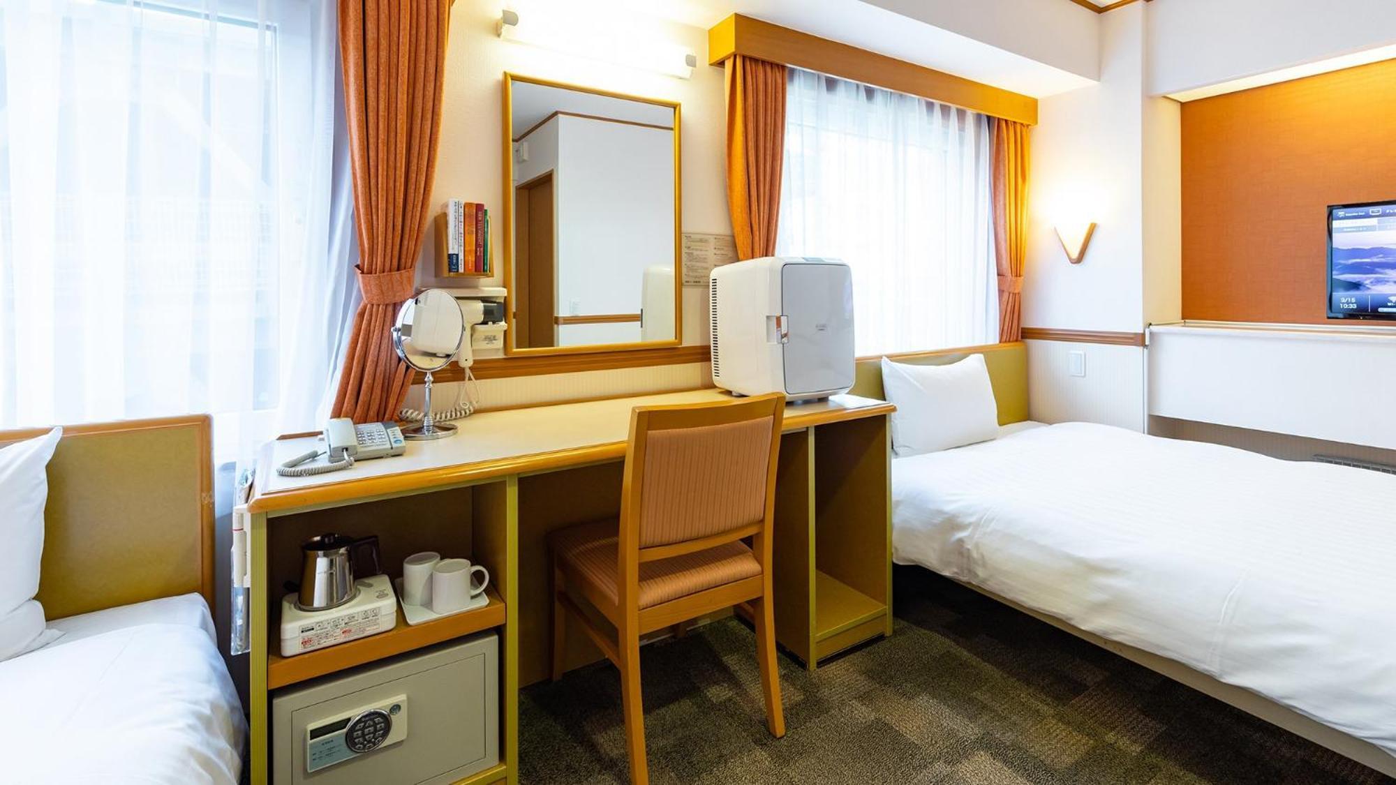 Toyoko Inn Saitama Toda Koen Eki Nishi Guchi חדר תמונה