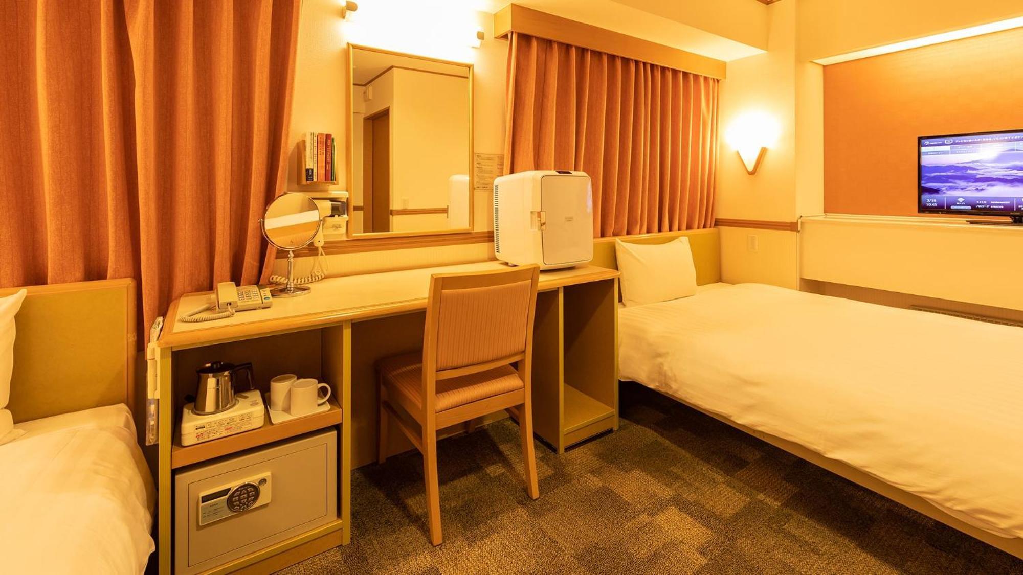 Toyoko Inn Saitama Toda Koen Eki Nishi Guchi חדר תמונה
